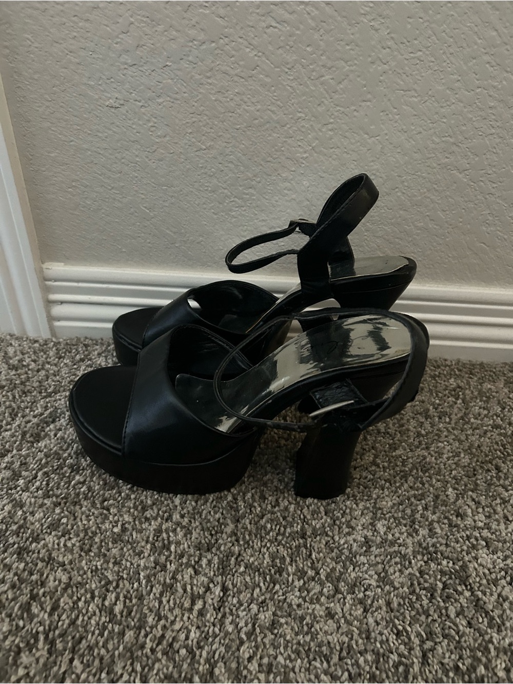 Black Platform Heeled Sandals